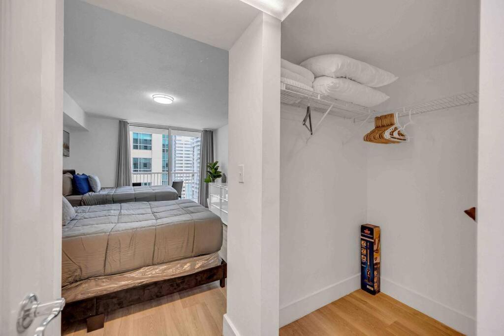 Spacious 1Bedroom Unit Brickell-Free Parking Miami Eksteriør bilde